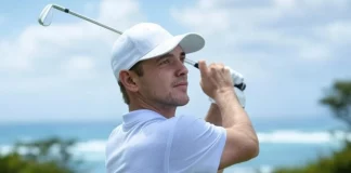 Clasificación de Palos de Golf: Cómo Elegir el Correcto Golfista golpeando con el hierro