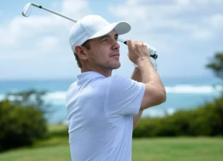 Clasificación de Palos de Golf: Cómo Elegir el Correcto Golfista golpeando con el hierro