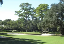 Vista del campo de golf Harbour Town Golf Links en Hilton Head Island, Carolina del Sur