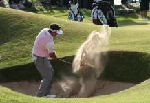 ¿Qué palo usar para salir de un búnker profundo? Lee Westwood golpeando desde el bunker en el Open Championship 2008
