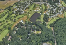 ¿Cómo se clasifican los jugadores para el Travelers Championship del PGA Tour? Vista aérea del TPC River Highlands desde Google Earth