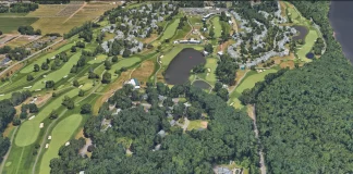 Vista aérea del TPC River Highlands desde Google Earth